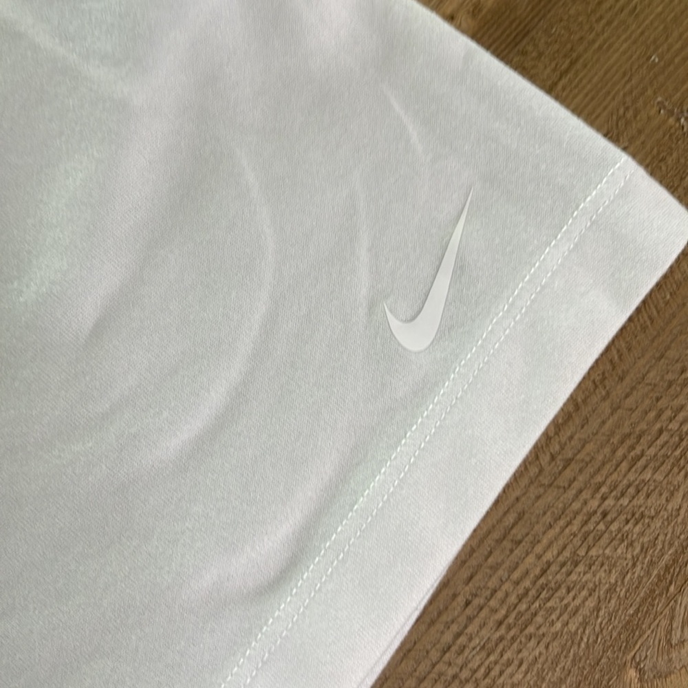 Nike Dri-Fit Tank.  Size XS - Picture 3 of 6
